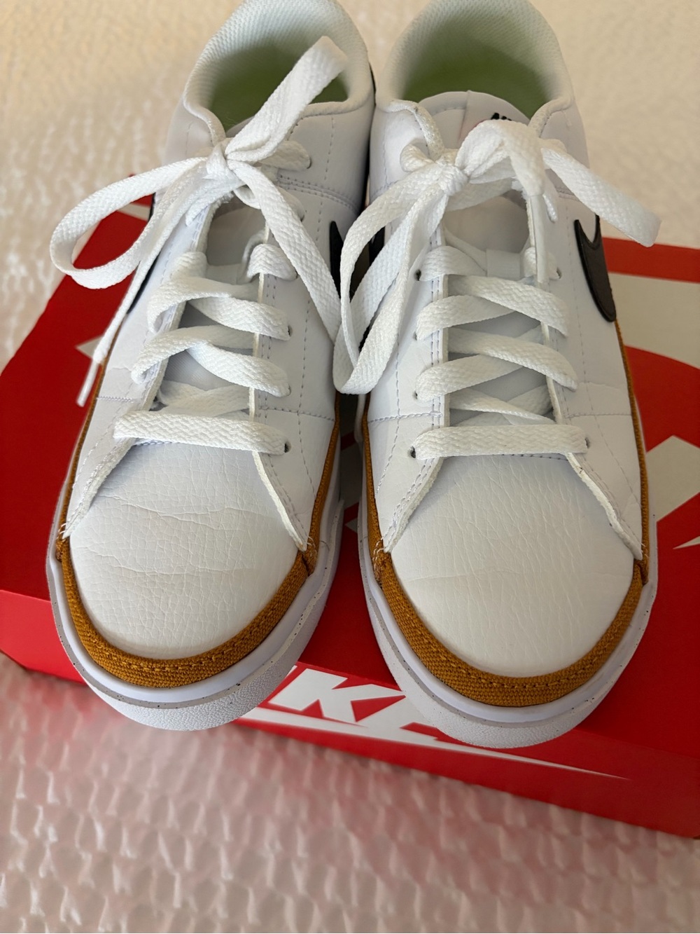 Nike Women’s White Sneakers with Black Swoosh and Brown Trim - Picture 7 of 9